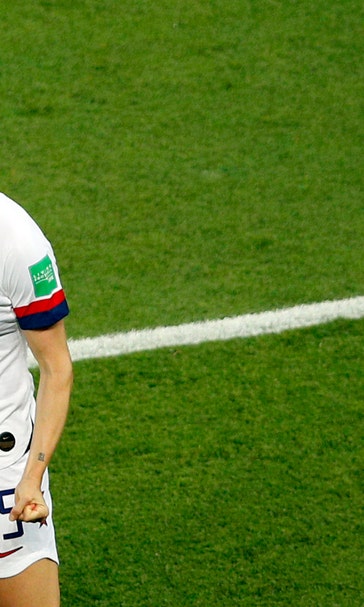 Rapinoe scores twice to lead US past France 2-1 in World Cup